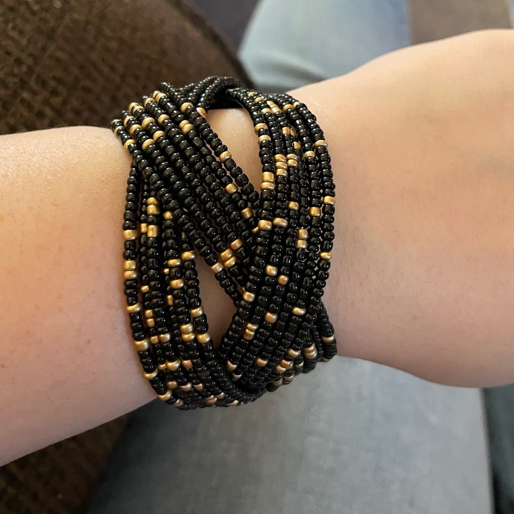 Black and Gold Beaded Bracelet